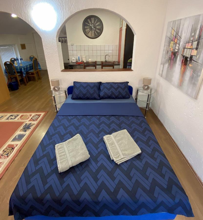 Twin Studio Apartments Zemun Belgrad Dış mekan fotoğraf