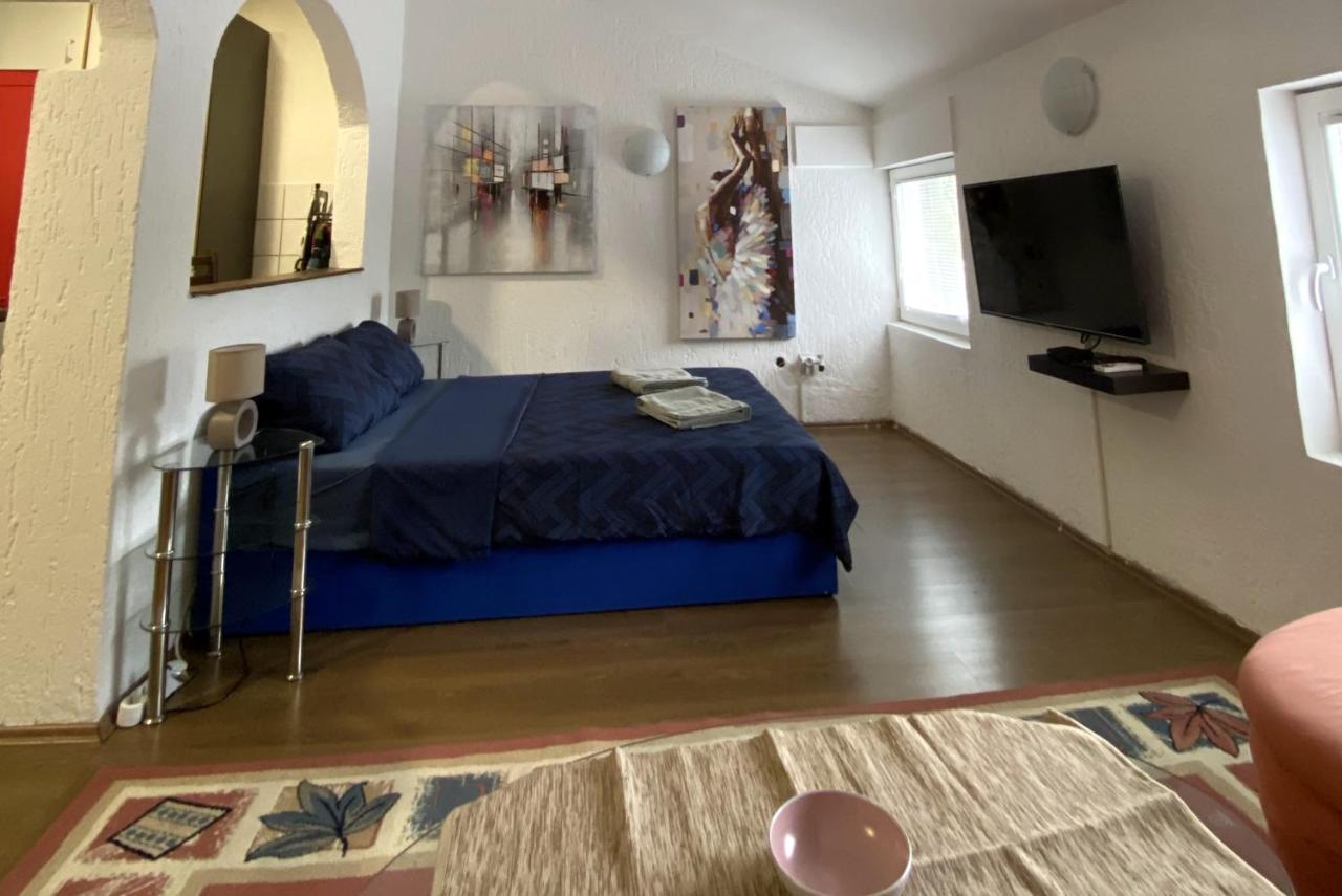 Twin Studio Apartments Zemun Belgrad Dış mekan fotoğraf